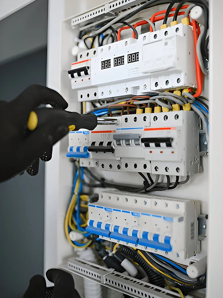 Tremel Nicolas Electricien Pleurtuit Electricite